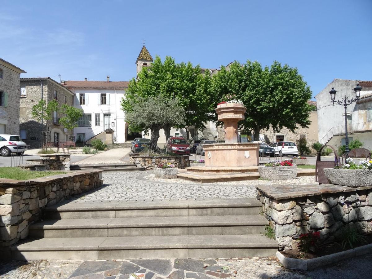 Le Mas Du Galibot Chambre Cambalotte Saint-Florent-sur-Auzonnet Exteriér fotografie