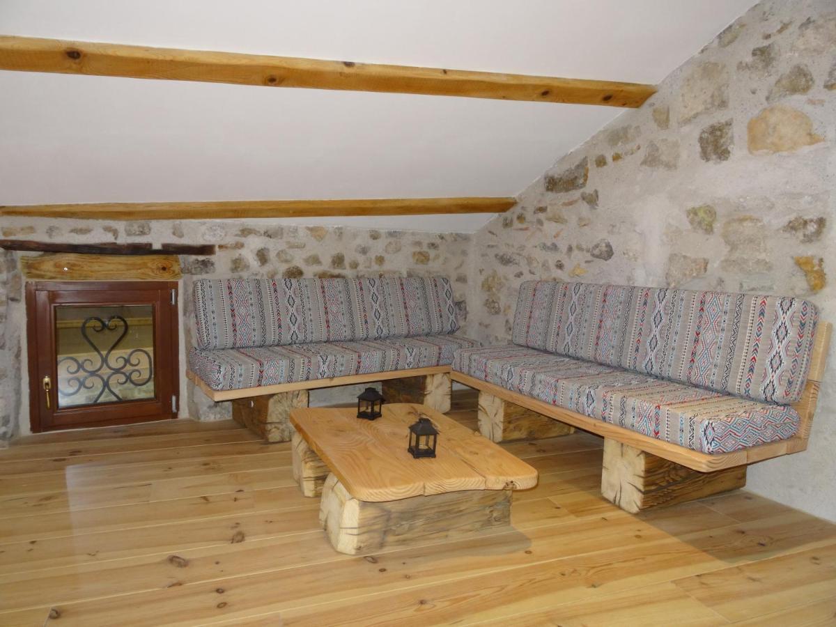 Le Mas Du Galibot Chambre Cambalotte Saint-Florent-sur-Auzonnet Exteriér fotografie