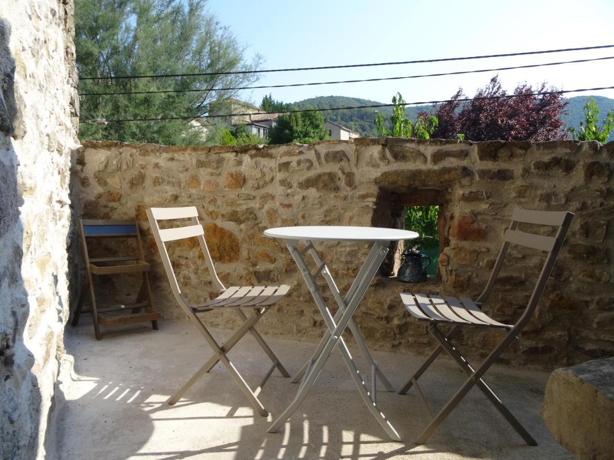 Le Mas Du Galibot Chambre Cambalotte Saint-Florent-sur-Auzonnet Exteriér fotografie